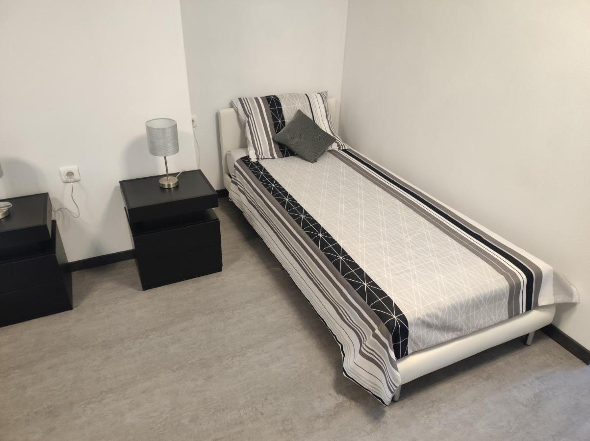 Viktor Rooms And Apartments Ρόβινι Εξωτερικό φωτογραφία