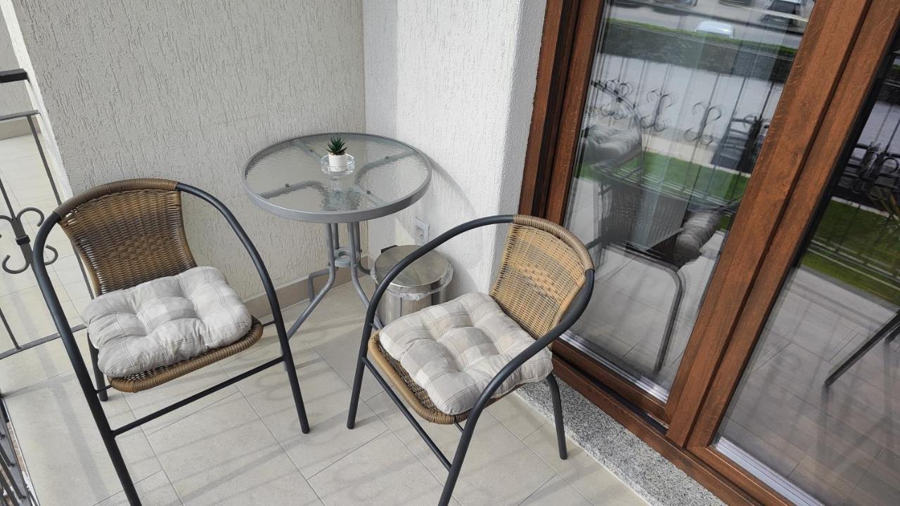 Viktor Rooms And Apartments Ρόβινι Εξωτερικό φωτογραφία